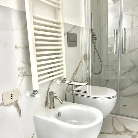 Apartment Casa Verga - Exclusive Haven Of Style And Elegance In Moscova Milan